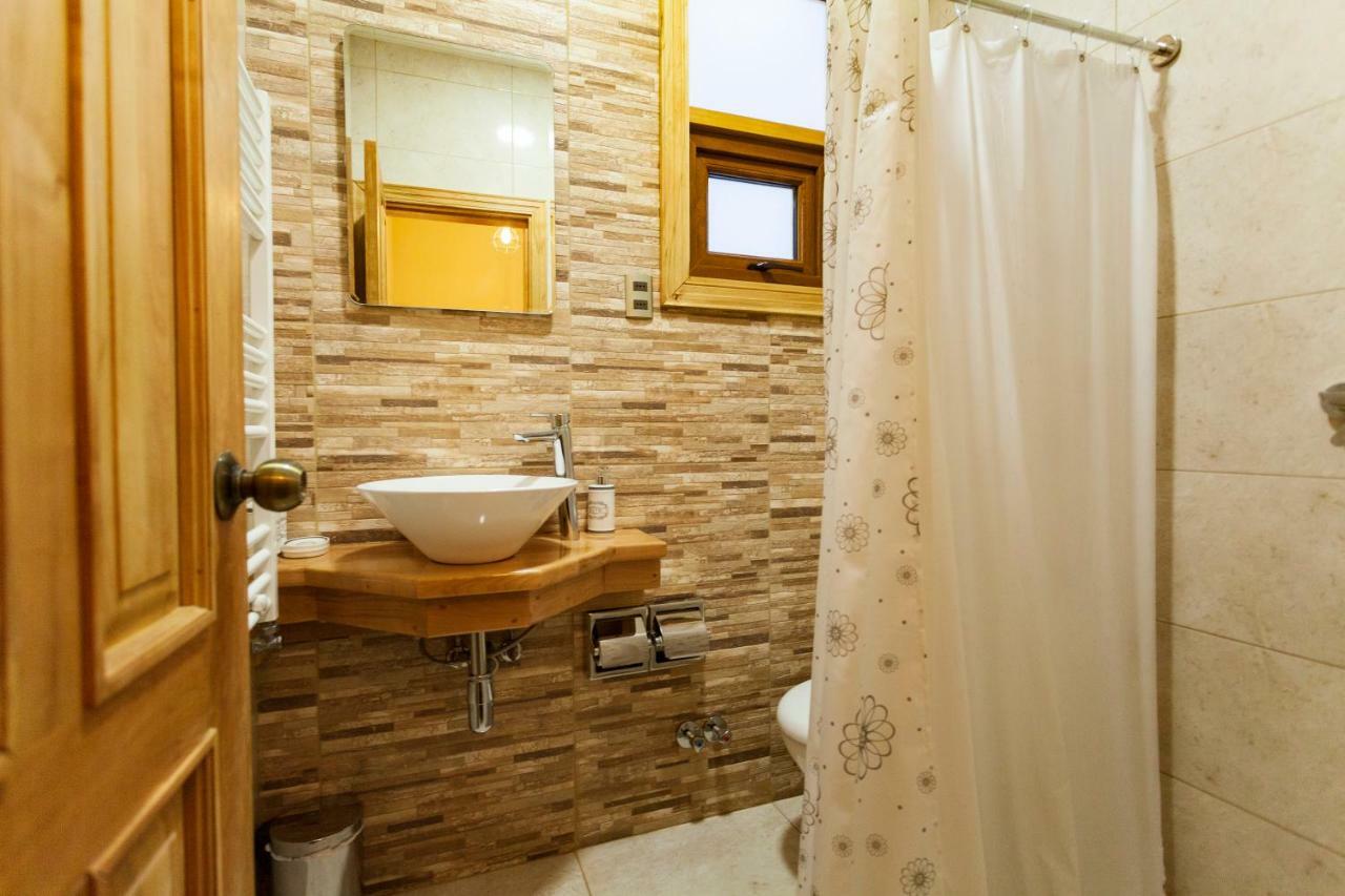 Hostal Boutique Patagonia Mistica Пунта-Аренас Экстерьер фото